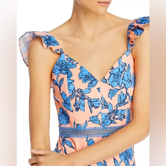 Alice and Olivia
Jade Ruffled Floral Midi Dress (100) - Picture 3 of 8